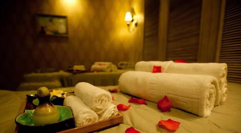 成都金牛高端水疗spa会馆就这样带着清风月静抚慰了光阴悲喜